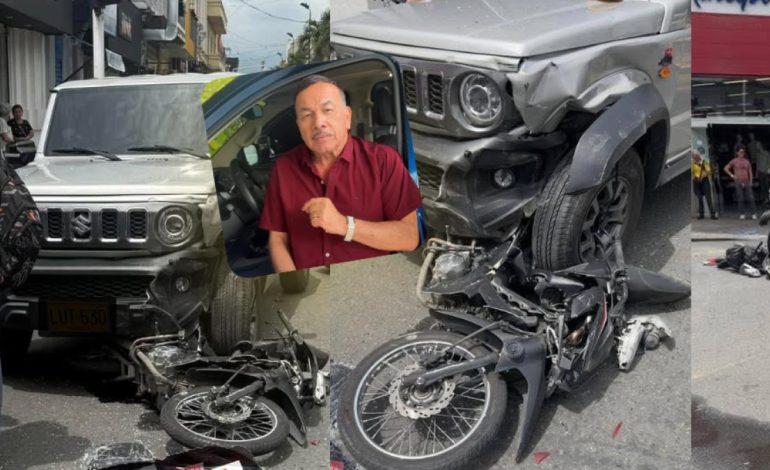 Black Charrito pareció contar su versión del accidente; Varias personas corrieron: «Carrero seco»