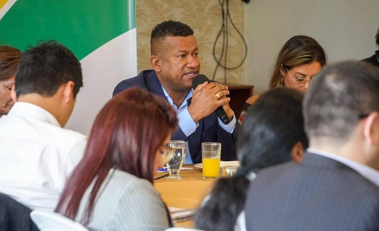 El gobernador de Nariño niega la presunción de las sugerencias de los Estados Unidos de que no viaja a la región