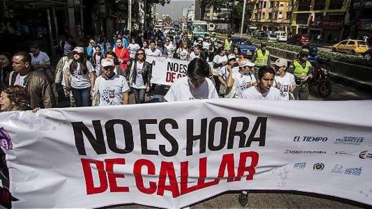 Examinan una pareja sentimental