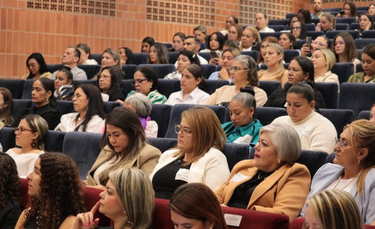 El gobierno y la idea apoyarán a las primeras mujeres y ejecutivas en gestión cooperativa internacional
