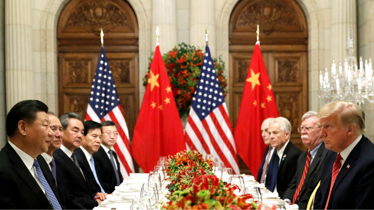 Trump cambia el curso: anuncia aranceles aduaneros