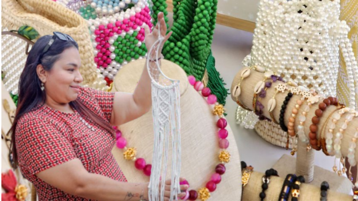 40 empresarios de las aldeas del Atlántico participan en la feria con productos artesanales