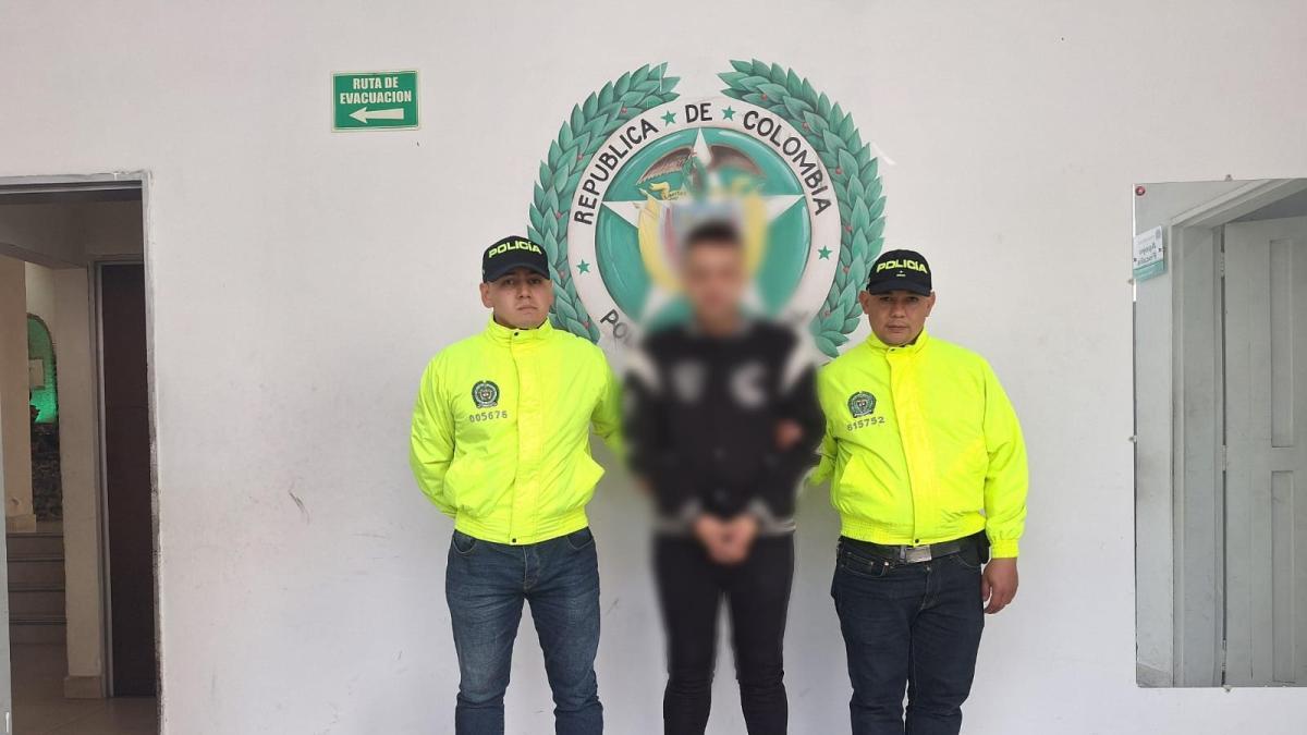 El productor musical capturó la pregunta sexual del niño menor de 14 años