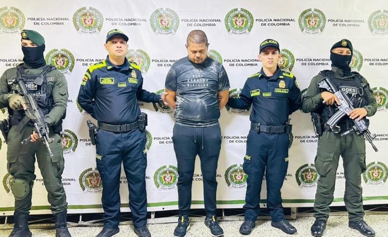 Los líderes de la banda «Kill the Nasty» buscando interpol y asociados con FARC

 – Primer plano