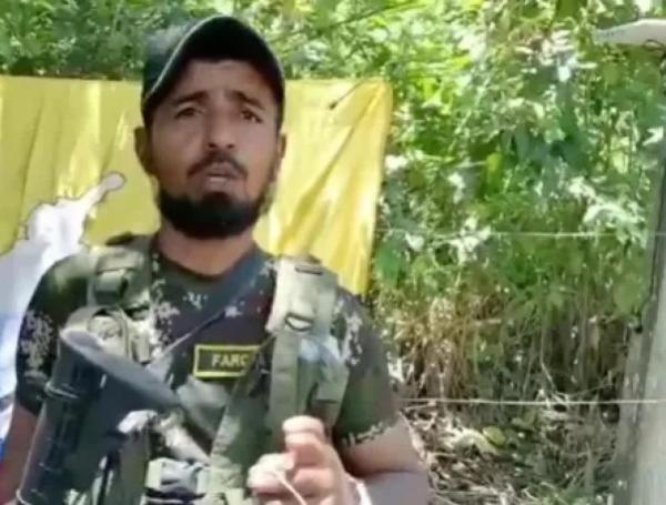 Alias Mocho Olmedo fue protegido 55 días por el gobierno en Bogotá
– Primer plano