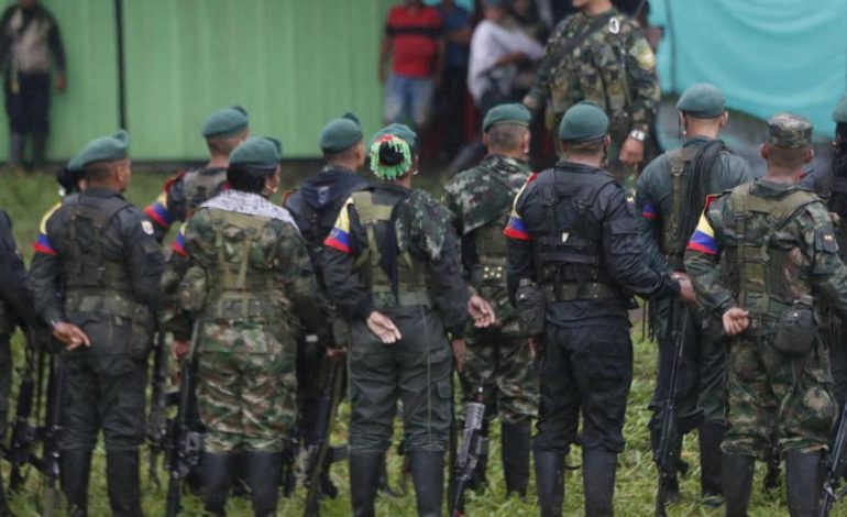 Capturan al hombre de confianza del apodo Giovanna, líder Máximo del frente de «Carlos Patiño» en Kauka
 – Primer plano