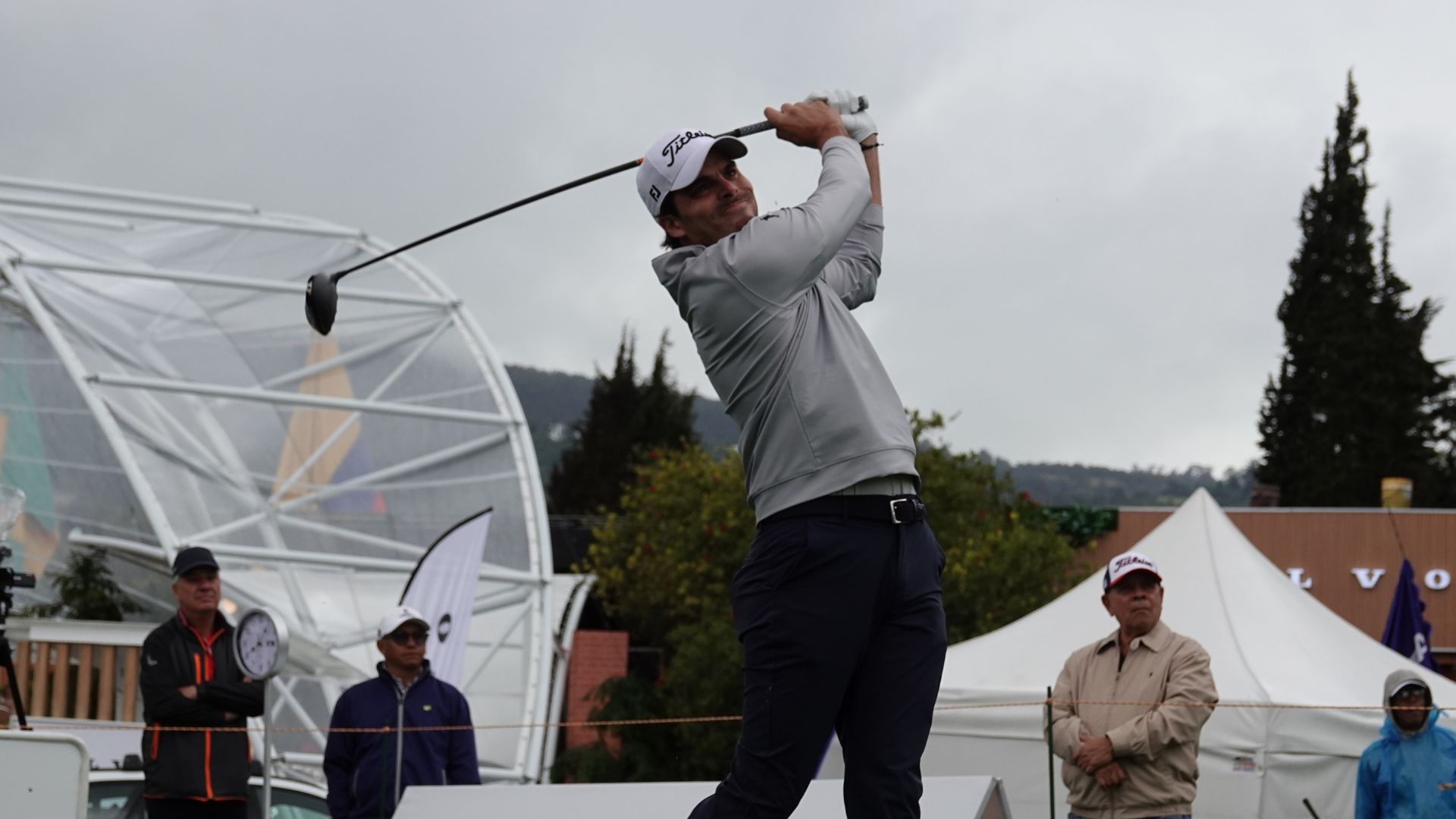 Ricardo Celia clasifica el columpio canadiense de las PGA Touricas

 – Primer plano