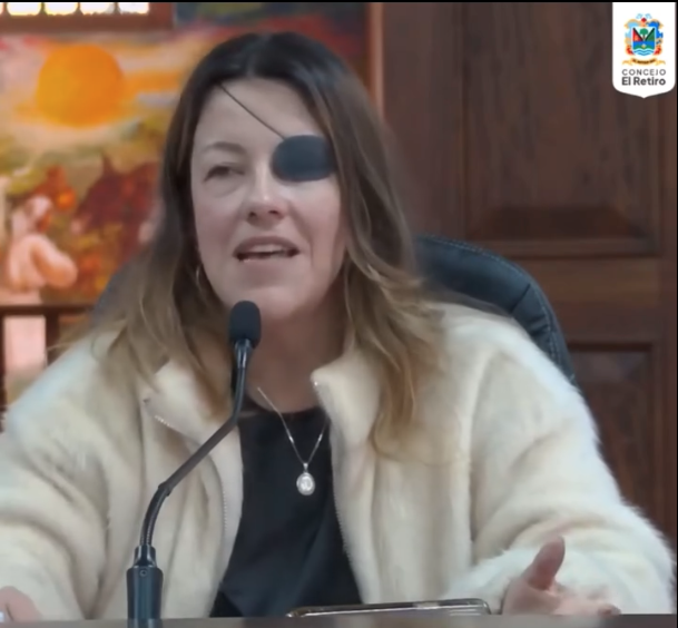 El negocio de El Retiro condenó un caso de violencia política

 – Primer plano