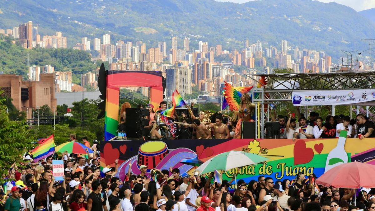 Derechos de las organizaciones no gubernamentales con una situación peligrosa en la que se encuentran los migrantes LGBTQIA