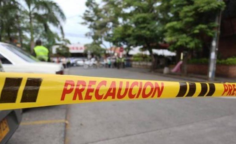 El hombre activó el cilindro de gas en el pasado y causó lesiones a seis policías, tres bomberos y tres ciudadanos