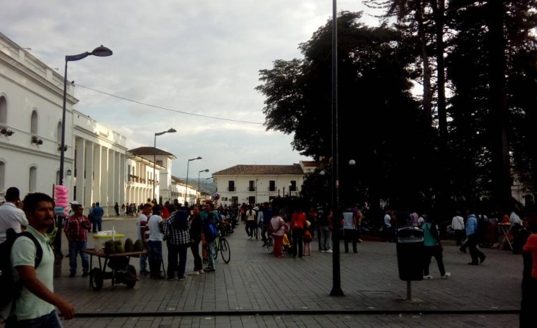 Escuelas públicas suspendidas clases en los tiempos del desempleo nacional en Popayán
– Primer plano