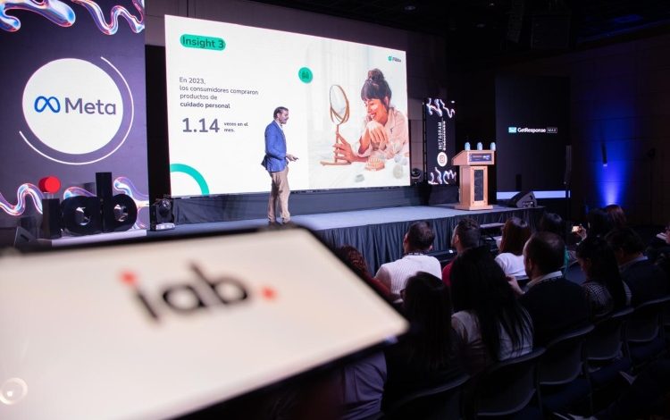 Las tendencias futuras y de marketing digital en un solo lugar: IA, CTV, medios minoristas, datos, publicidad programática y más en el Día IAB 2025