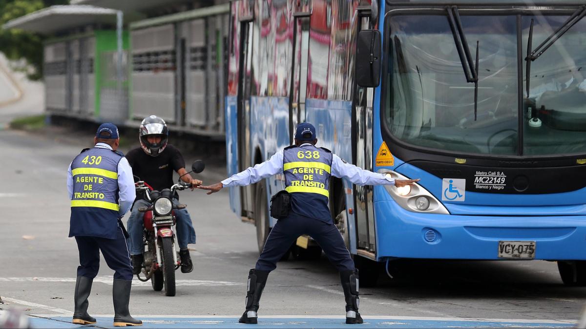 Piense bien antes de tratar de escapar del control de la movilidad; El vehículo se puede confundir