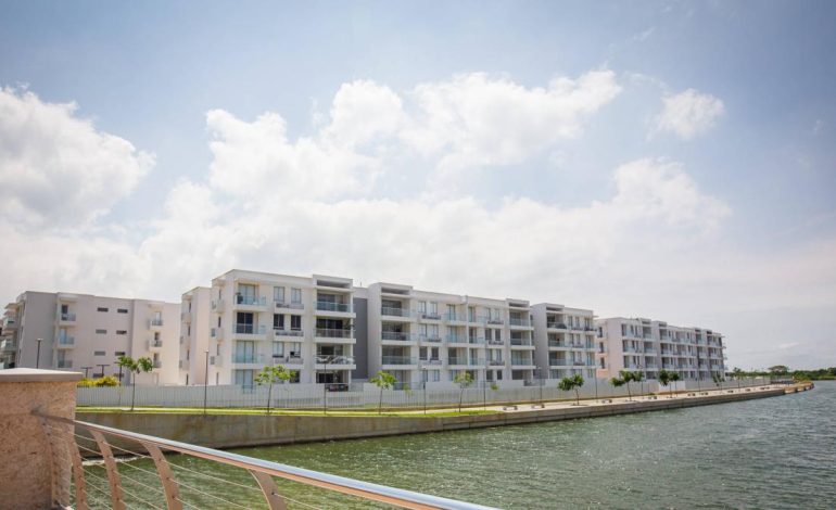 Una gran falla en la salud en edificios exclusivos en la parte norte del Cartaagen con agua altamente contaminada.

 – Primer plano