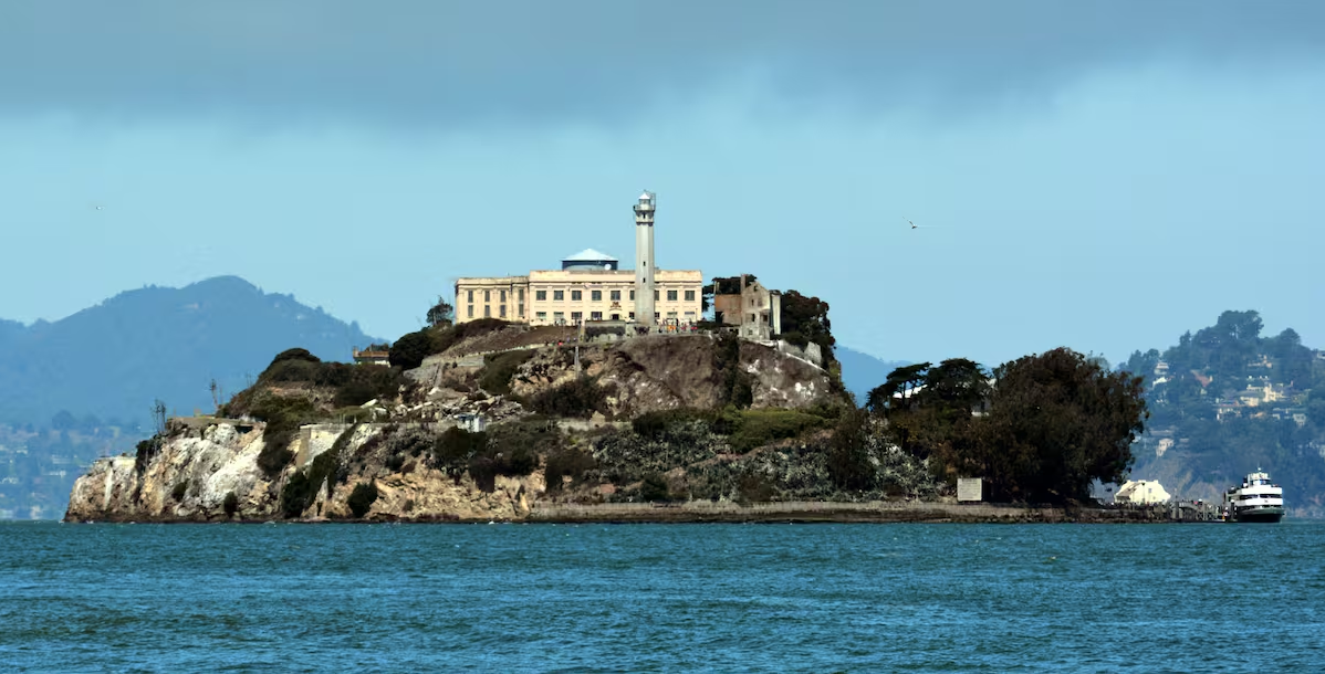 Alcatraz regresa: Trump quiere encarcelar a los más peligrosos