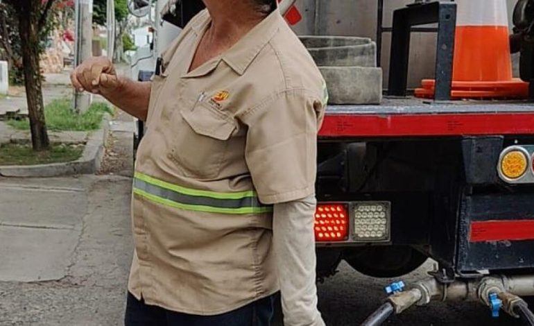 Así es como se acerca el plan de emergencia con tanques
– Primer plano