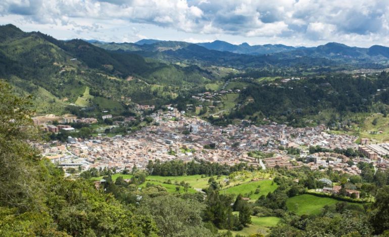 Los ciudadanos de Antioquia Oriental tendrán la última palabra sobre la conformación del valle de San Nicolás
– Primer plano