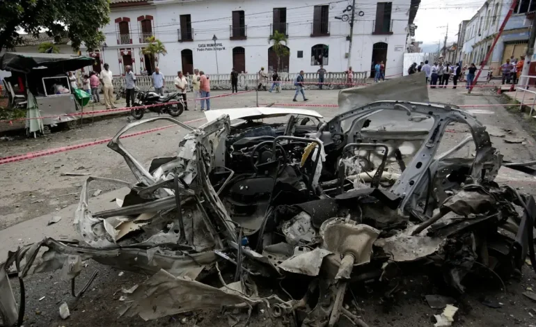 El gobernador visitó a las víctimas en HUV

 – Primer plano