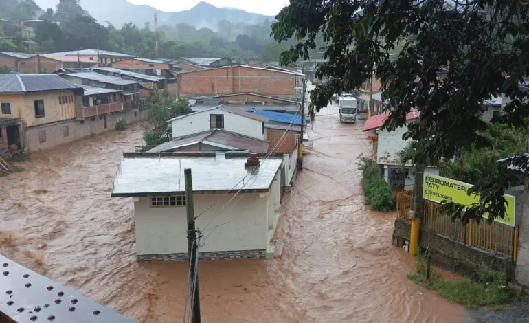Ulice były „strumieniami” Torrentos w 2 gminach Doliny
– Primer plano