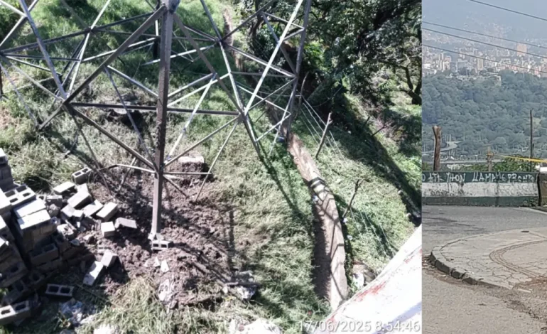 Detonación de un dispositivo explosivo en la torre de transmisión de energía
– Primer plano