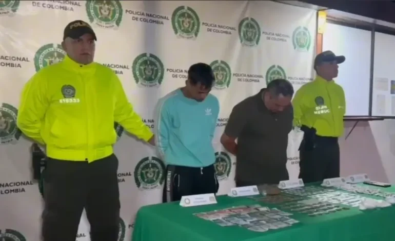 Detuvieron 370 gramos de drogas
– Primer plano