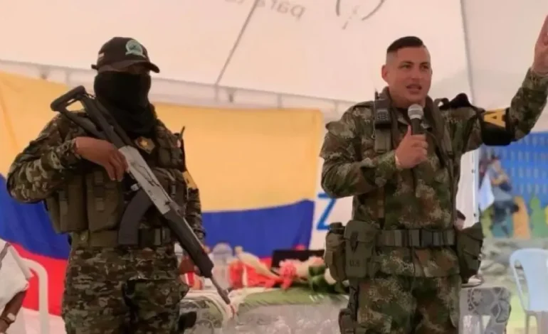 Los ganadores de Self -obrona formalizan a su portavoz ante el gobierno nacional y presentan una nueva solicitud
– Primer plano