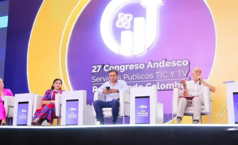 Los gobernadores defienden el indicador de seguridad; «El gobierno no da todas las posibilidades de la fuerza pública»
– Primer plano