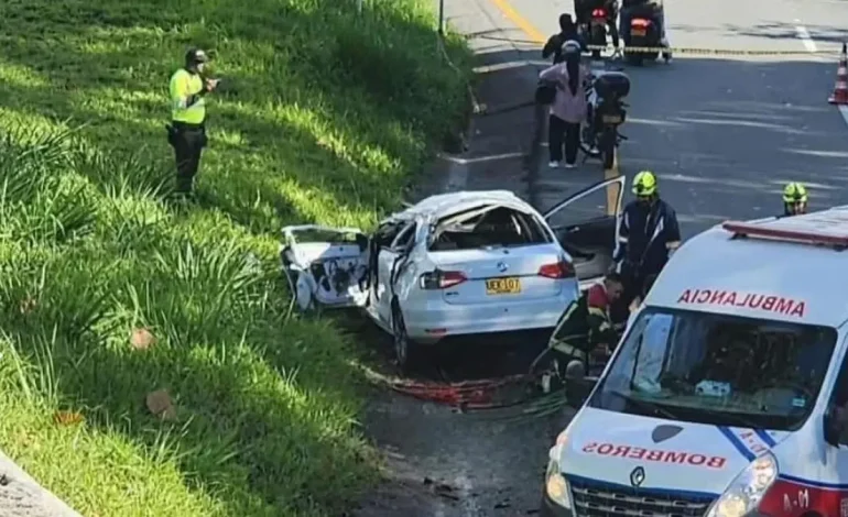 Tres muertos de tráfico izquierdo en Santa Fe de Antioquia
– Primer plano