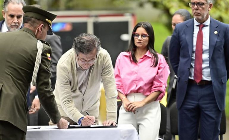 ¿Por qué Fenalco quiere buscar una reforma laboral?
– Primer plano
