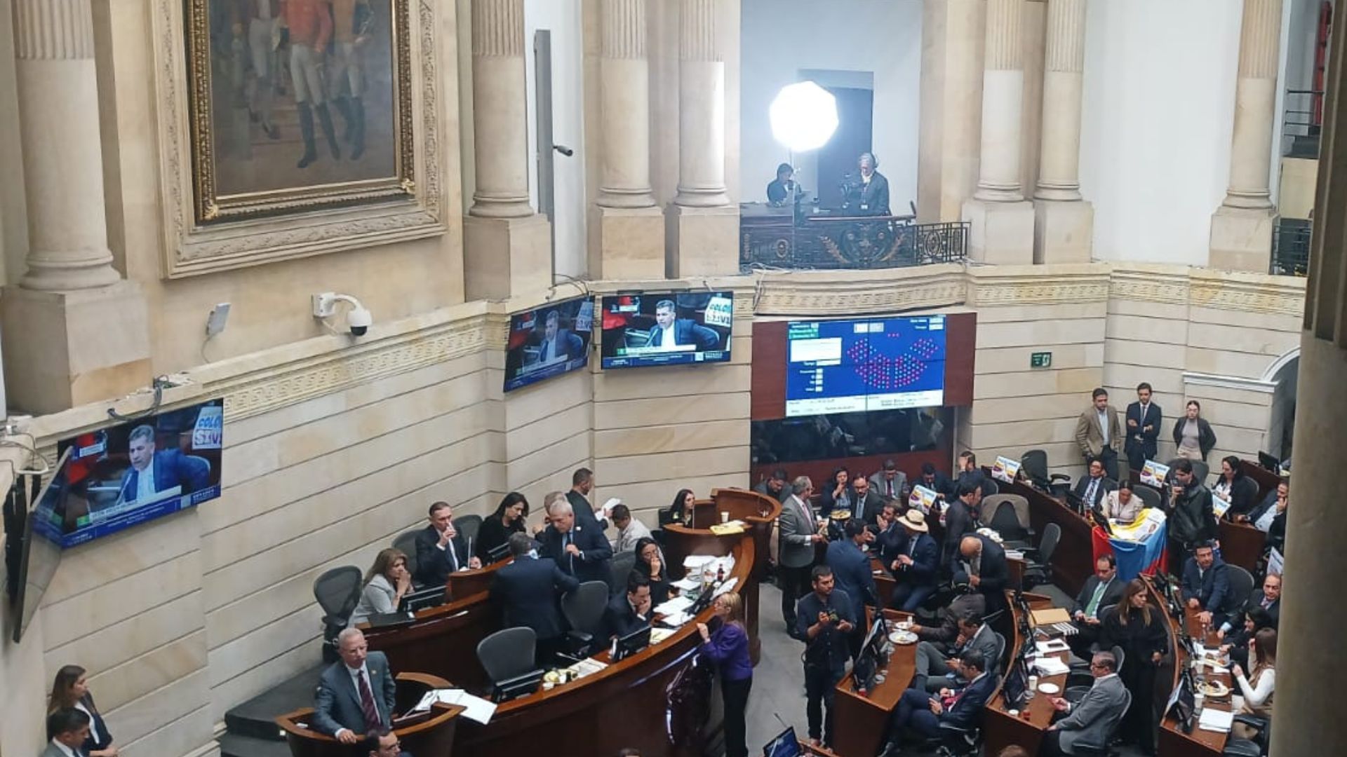 Senado se le ha otorgado reformas laborales

 – Primer plano