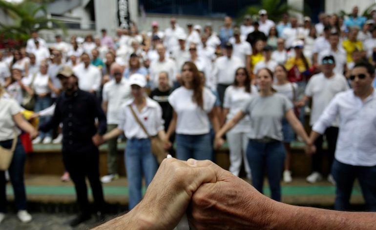 Director de Propacífico, en solidaridad con Miguel Uribe

 – Primer plano