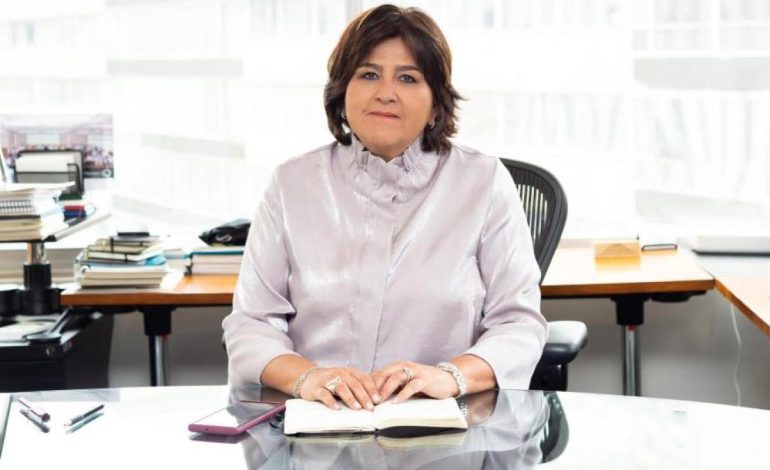 El presidente del Grupo Aval advierte que el uso de la cláusula de escape de la crisis fiscal aumentará el riesgo del país
 – Primer plano