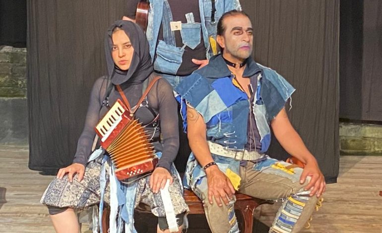 «Ballada on the High Mar»: Pasto Circus Theatre
– Primer plano