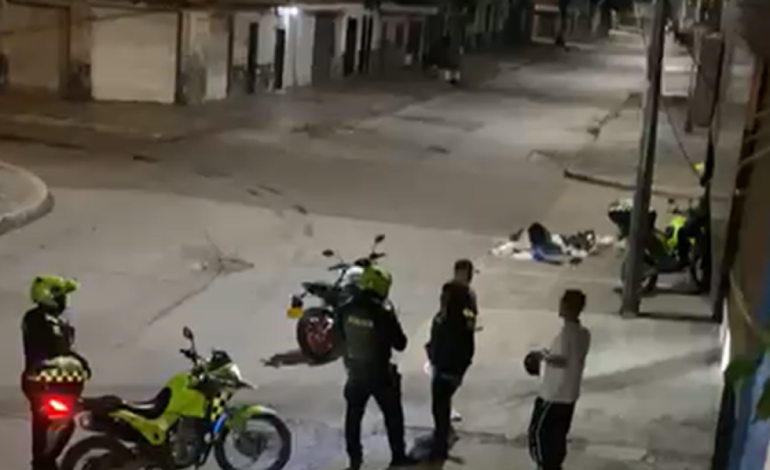 La policía responde después de las controvertidas películas de hombres que eran libres después de dispararle a una persona
– Primer plano