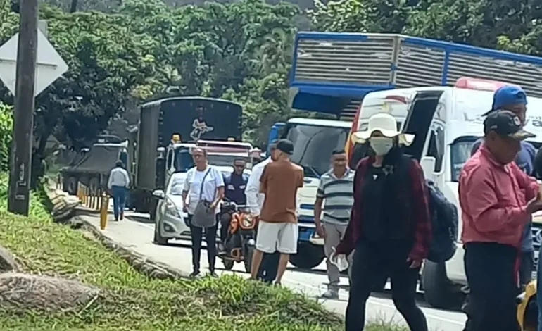 Las comunidades indígenas se paralizaron al norte de Kauka durante más de cuatro horas
– Primer plano