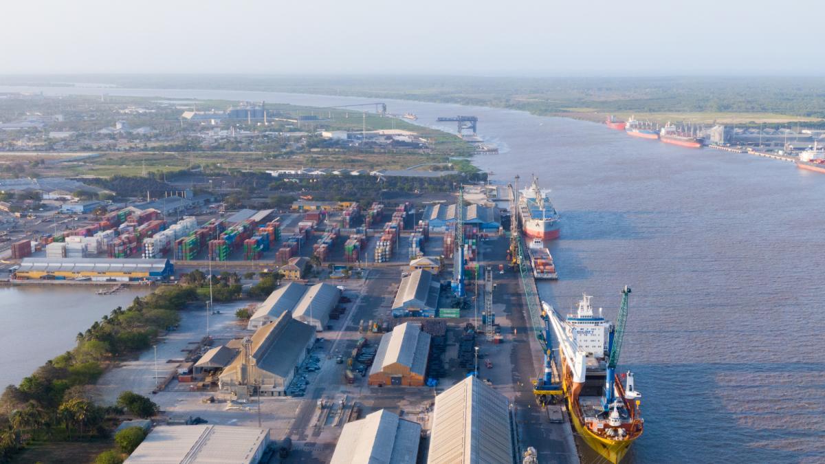 Michael Mulford, director general de Riverport, no fue reforzado del ataque armado en Barranquilla

 – Primer plano