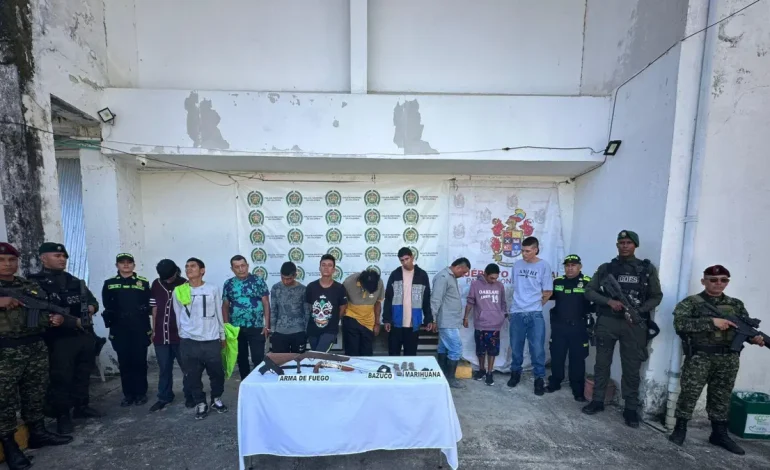 Son capturados por diez personas que integrarían el grupo «Los Centinelas», dedicado al microtratado en Caicdonia
– Primer plano
