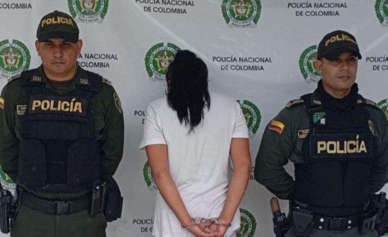 Uno de los «clan del Golfo Pérsico» cayó y sigue a la única mujer de un póster por valor de $ 100 millones
– Primer plano