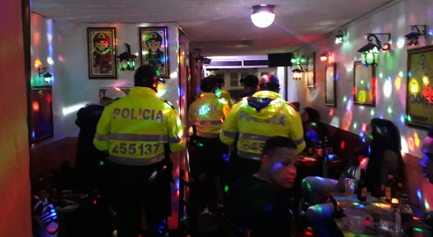Se encontraron 80 menores en una fiesta secreta

 – Primer plano