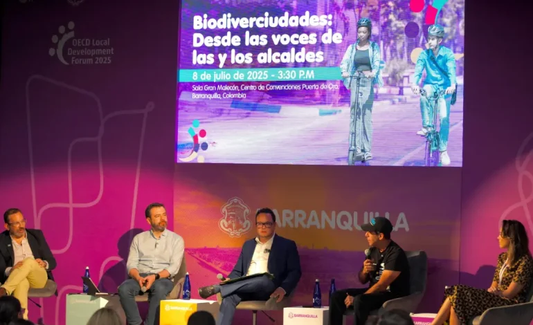 Los alcaldes de Barranquilla, Bogotá y Cali presentan su compromiso con el desarrollo urbano verde en la OCDE
 – Primer plano