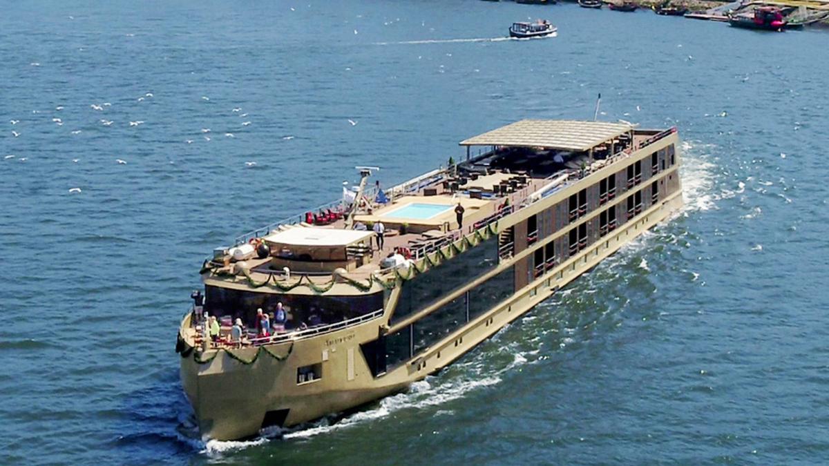Por lo tanto, el lujo artesanal del primer crucero por el río en Colombia, Amamagdalena

 – Primer plano