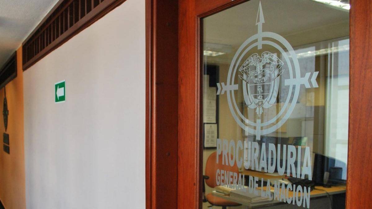 Procuraduría formula al ex alcalde de William dau por una supuesta participación política excesiva

 – Primer plano