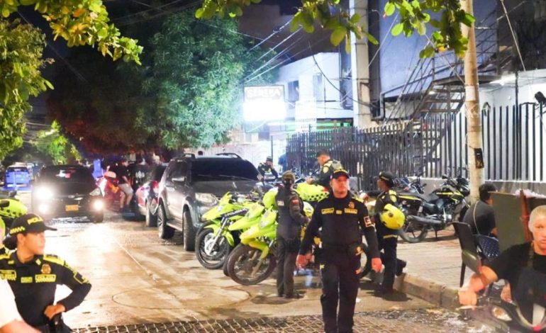 Hay cuatro crímenes en tres días de julio.

 – Primer plano