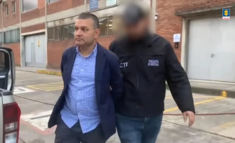 Exalcalde de Pereira, Carlos Maya, fue liberado debido al vencimiento de las condiciones

 – Primer plano
