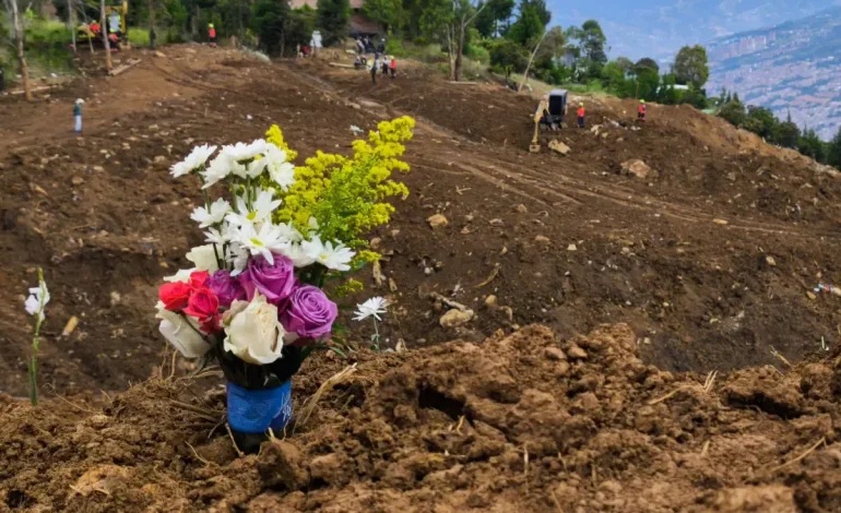 22 son asesinados por Avalanche en Hail, 6 es un menor

 – Primer plano