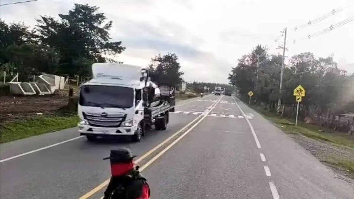 Dos policías heridos fueron llevados a Paayán

 – Primer plano