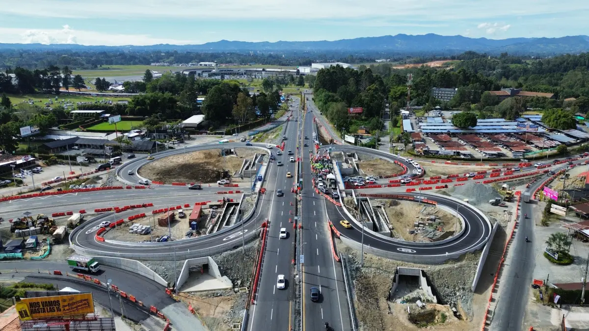 Eliminaron el reemplazo de la carretera de Rionegro 5 meses antes

 – Primer plano
