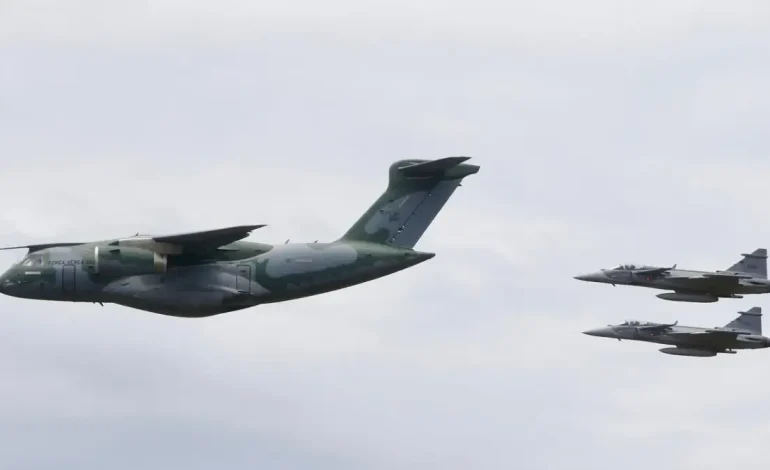 Mostrar horarios para el viernes 11 de julio

 – Primer plano