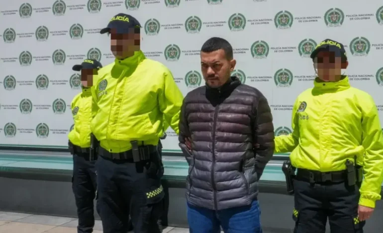 «El Costeño», acusado de asesinato mexicano en Medellín

 – Primer plano