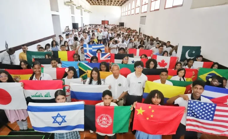 En Cartagen, más de 400 jóvenes de las escuelas públicas estudiarán y practican la negociación de modelos de las Naciones Unidas.

 – Primer plano